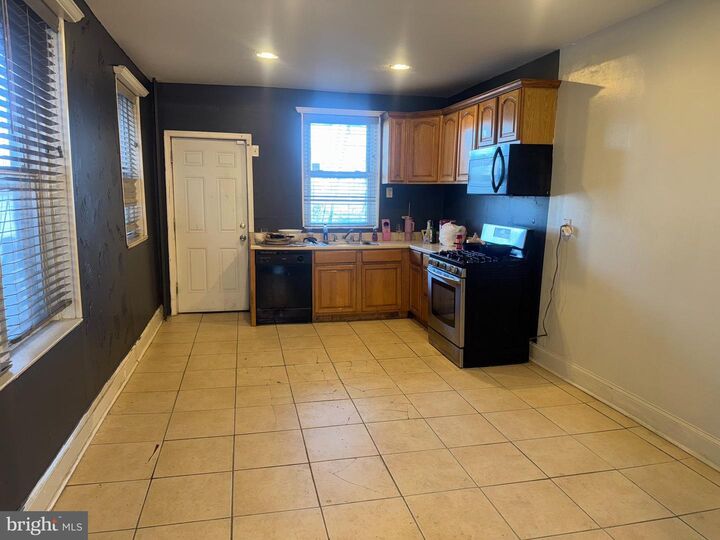 Property Photo: 218 E Roosevelt Boulevard PA 19120