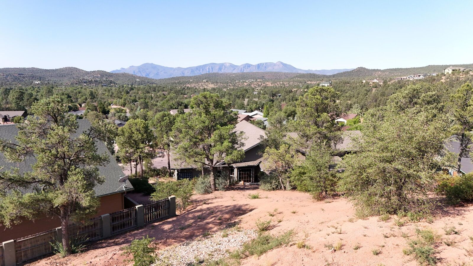 Property Photo: 802 N Oak Point AZ 85541