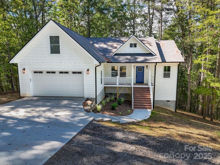 Property Photo: 117 Forest Fern Lane NC 28701