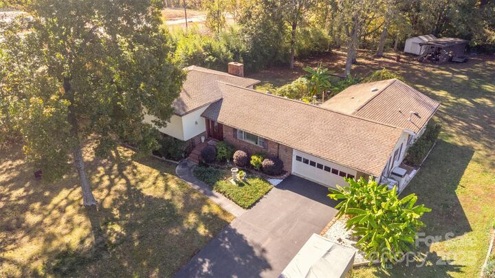 Property Photo: 9825 Hagers Road NC 28078