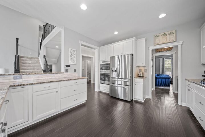 Property Photo: 2462 Triple Crown Crossing OH 43065