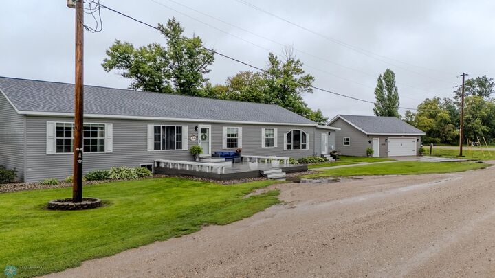 Property Photo:  219 4th St  ND 58079 