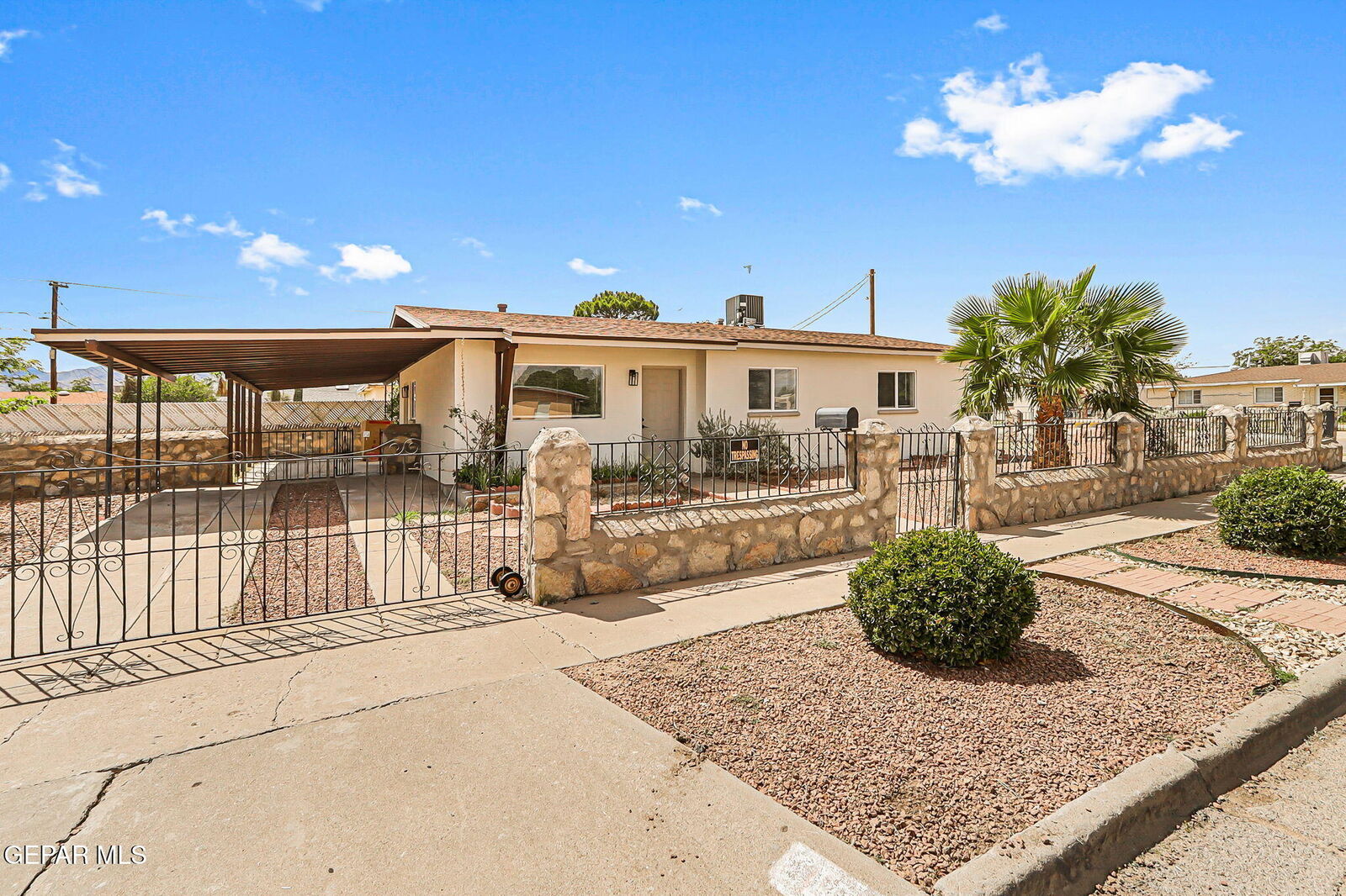 Property Photo: 5104 Mount Abbott Drive TX 79904