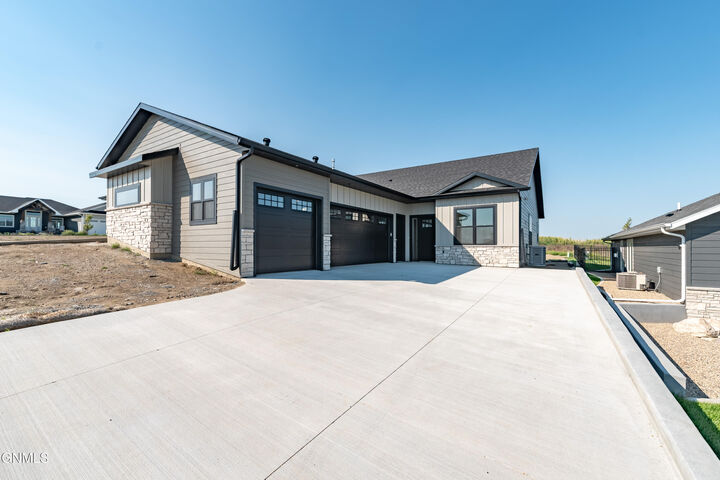 2108 Prairie Hawk Drive  Bismarck ND 58503 photo