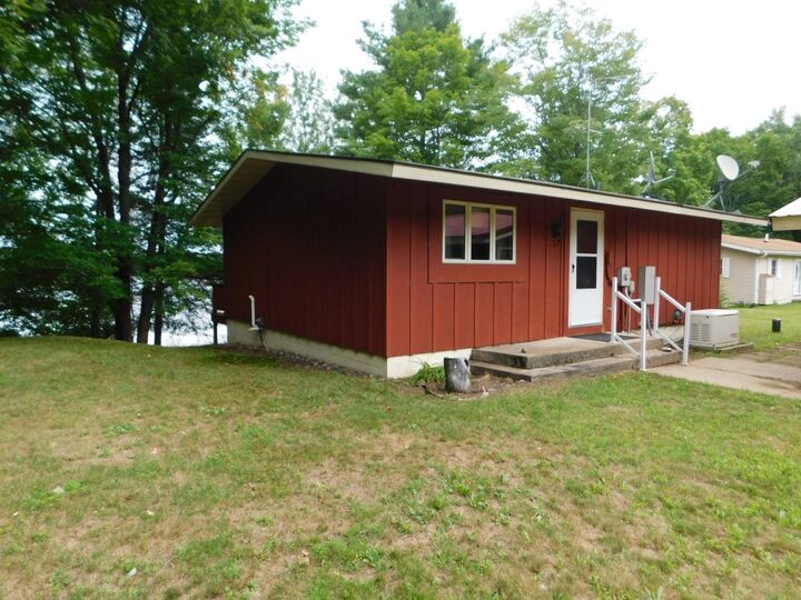 Property Photo: 5622 Fox Point Ln WI 54564