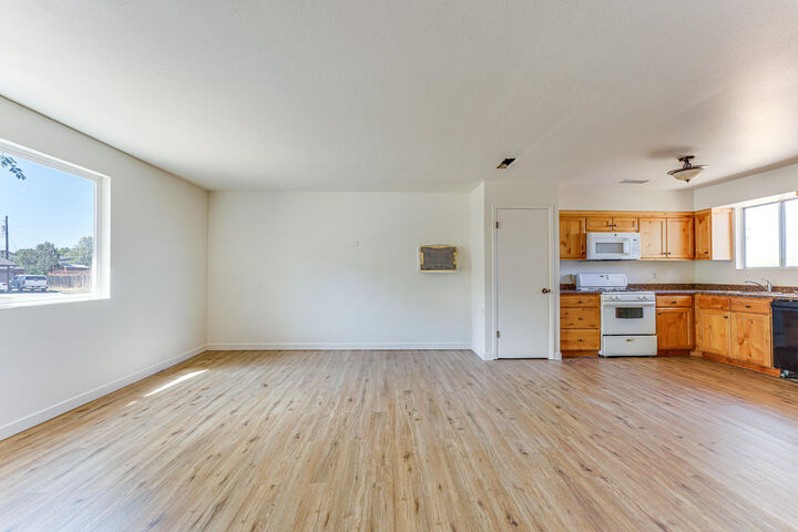 Property Photo:  373 E 440 S  UT 84720