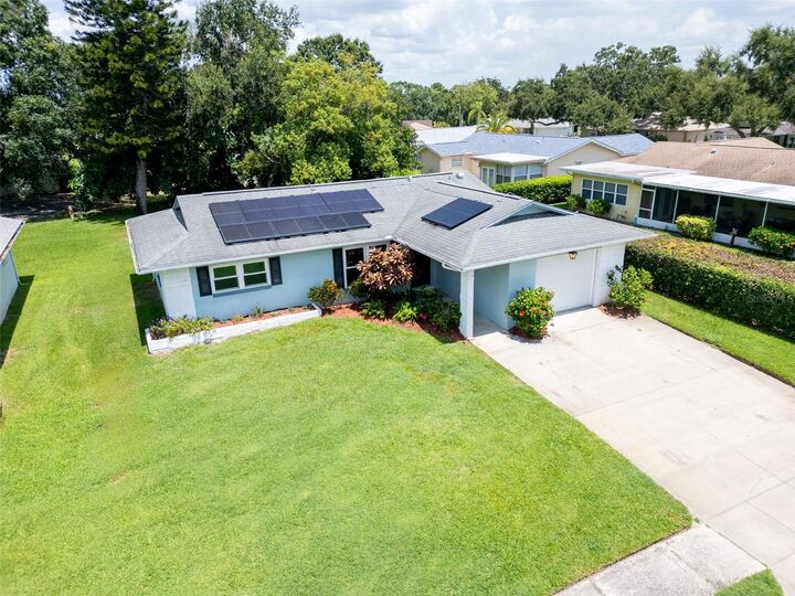 Property Photo: 113 Stafford Drive FL 34684