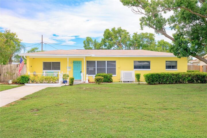 Property Photo: 7514 19th Avenue N FL 33710
