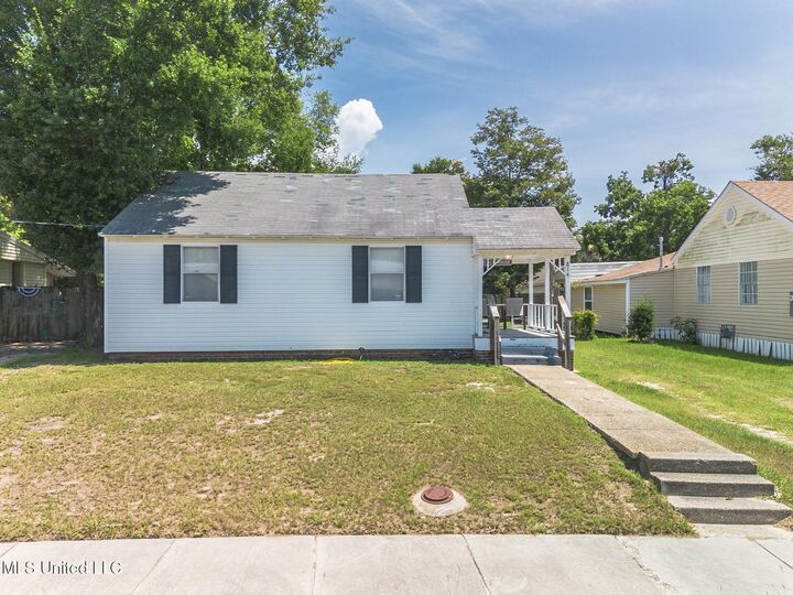 Property Photo: 814 Allendale Avenue MS 39501