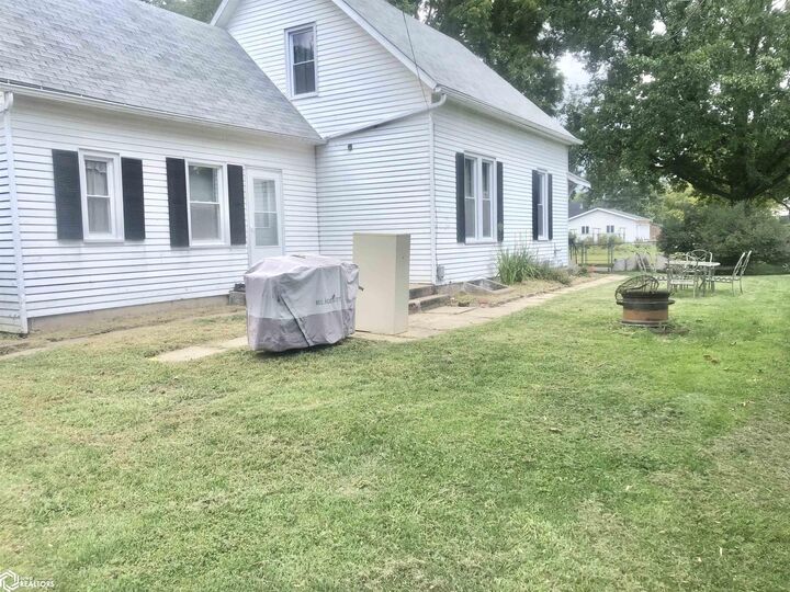 Property Photo:  1913 S 15th Street  IA 52601 