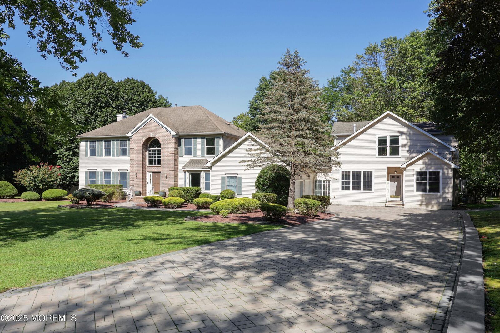 Property Photo:  9 Preston Drive  NJ 08535 