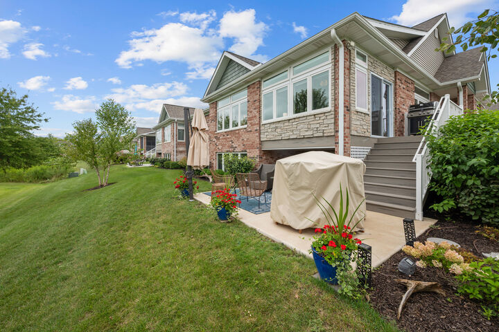 Property Photo: 56 Briden Lane 56 IL 60178