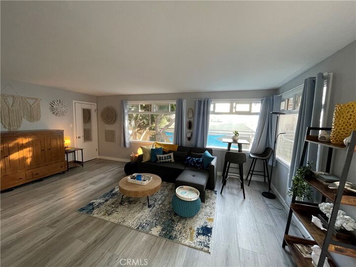 Property Photo: 1839 Manhattan Ave 1/2 CA 90254