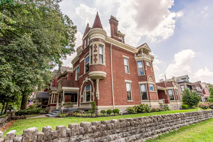 Property Photo: 306 Overton Street KY 41071