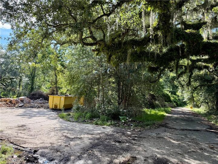 Property Photo: 35620 Sisters Road LA 70460