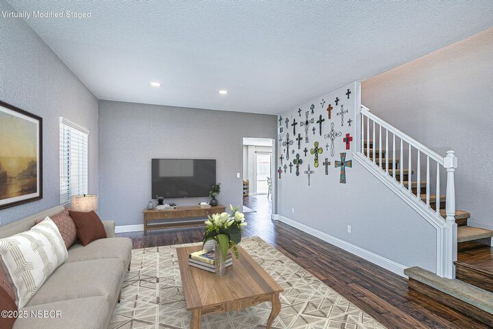 Property Photo: 1104 Honda Way CA 93436