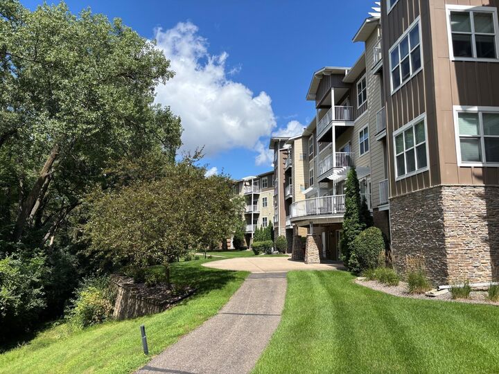 Property Photo: 601 Levander Way 309 MN 55075