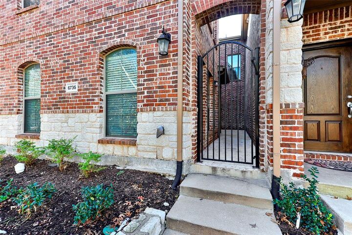 Property Photo: 6735 E Pistoia Drive TX 75034