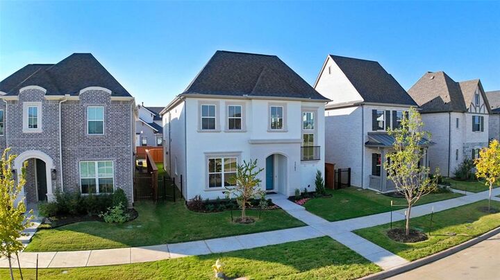 3585 Honeycutt Drive  Frisco TX 75033 photo