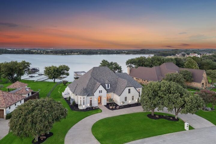 Property Photo: 6124 Lake Shore Drive TX 76179