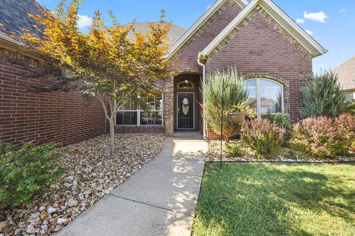 2701 SW Azalea Avenue  Bentonville AR 72713 photo