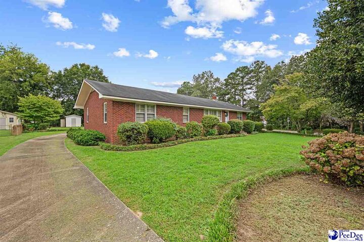 Property Photo: 1220 Courtland Avenue SC 29505
