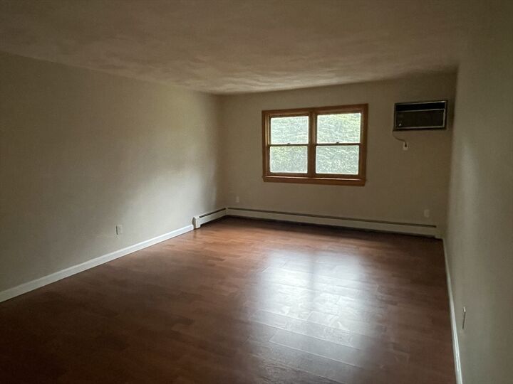 Property Photo: 420 Great Rd B3 MA 01720