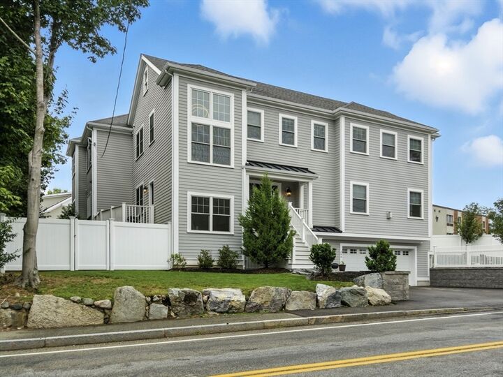 Property Photo:  248 Webster St 248  MA 02494 