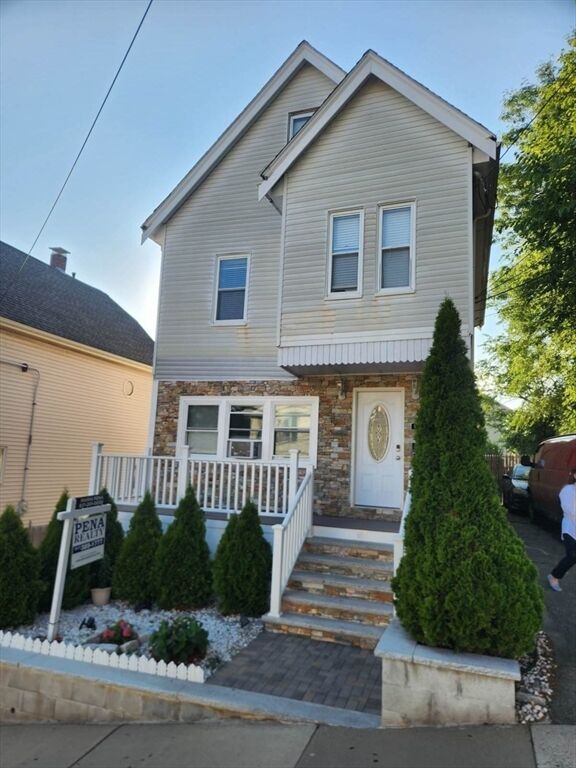 Property Photo:  14 Russell St  MA 02149 