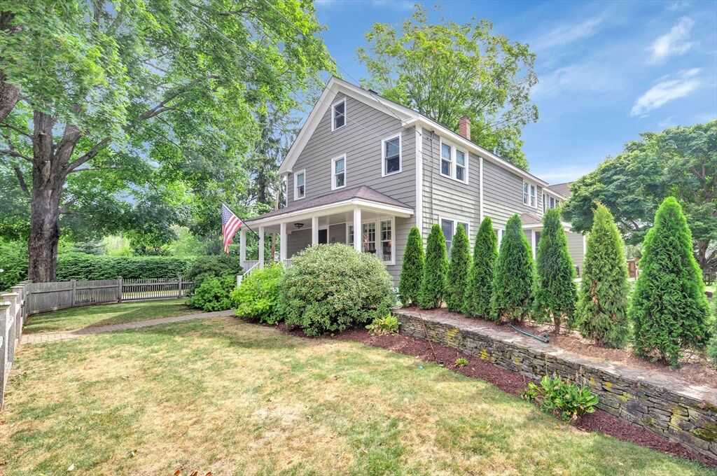 Property Photo: 25 Park St MA 01982