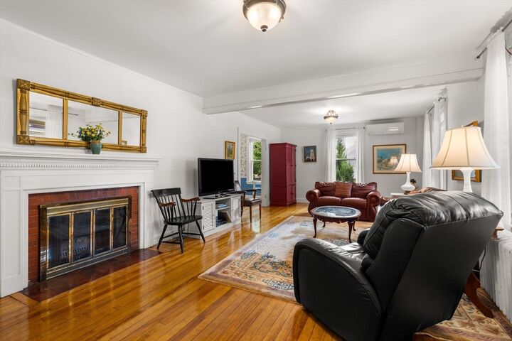 Property Photo:  15 Beacon St  MA 01923 