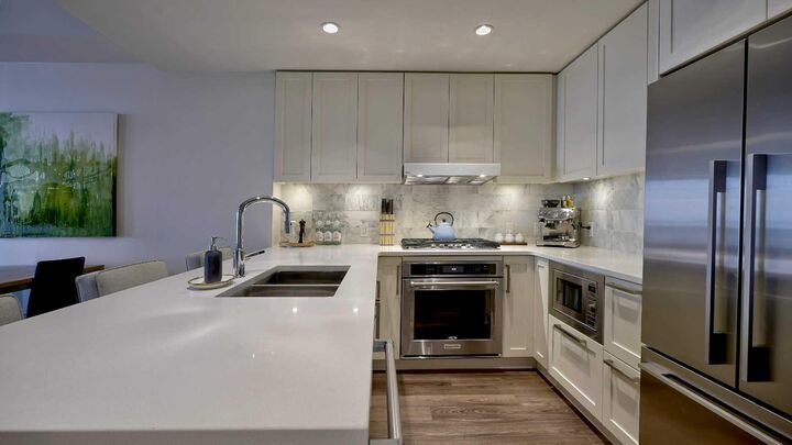Property Photo:  46 9 Street NE 320  AB T2E 7Y1 