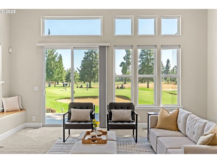 Property Photo:  150 Magnolia Dr  OR 97426 