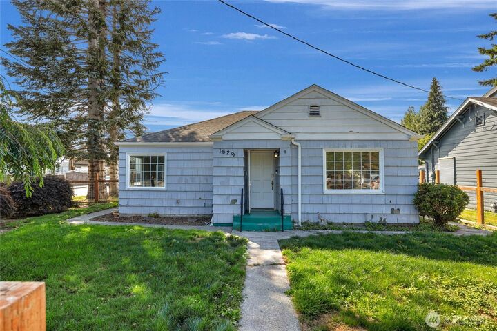 1629 S 6th Street  Mount Vernon WA 98273 photo