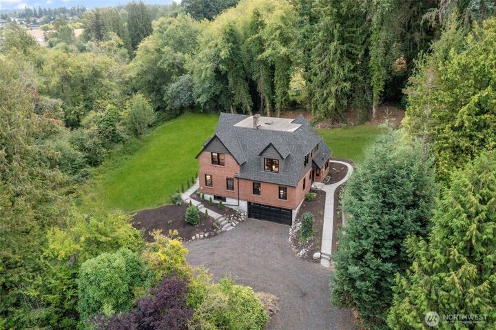 221 S Woodland  Puyallup WA 98371 photo