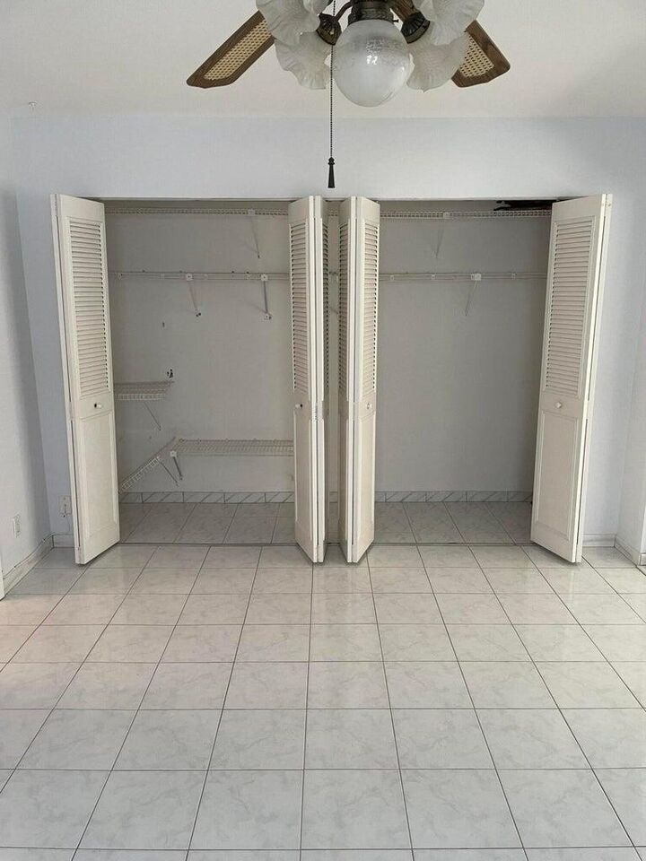 Property Photo: 371 Flanders H 371 FL 33484