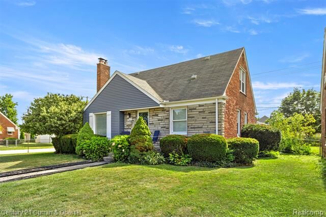 Property Photo: 7505 Park Avenue MI 48101