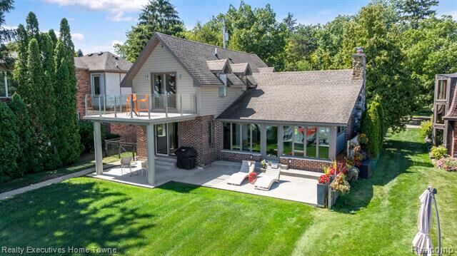 8296 Lakeshore Road  Burtchville Twp MI 48059 photo