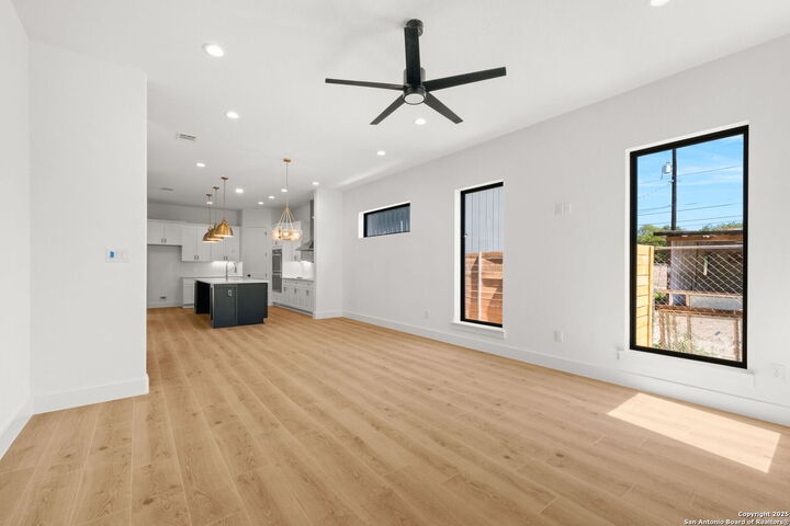 Property Photo:  107 Dowdy  TX 78204 