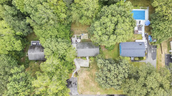 Property Photo:  66 Corey Lane  CT 06357 