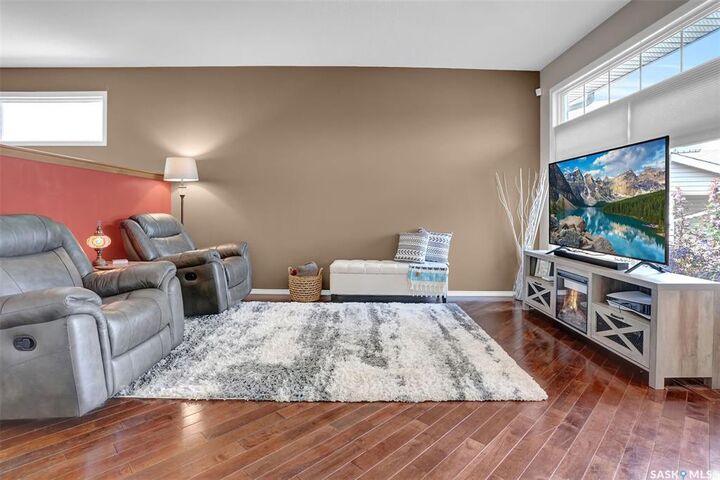 Property Photo: 3428 Maclachlan Crescent SK S4R 8V1