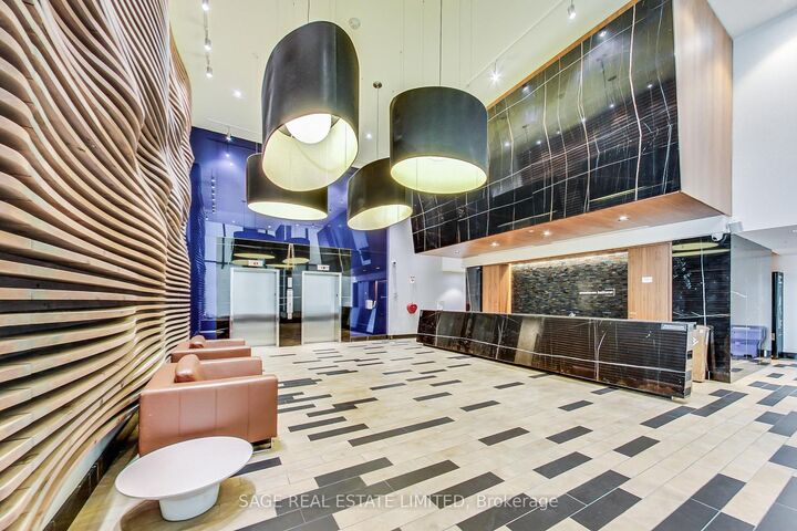 Photo de la propriété: 111 Bathurst Street N 1606 ON M5V 0M9