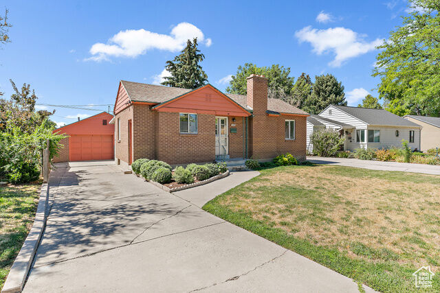 Property Photo: 1250 E Ridgedale Ln UT 84106
