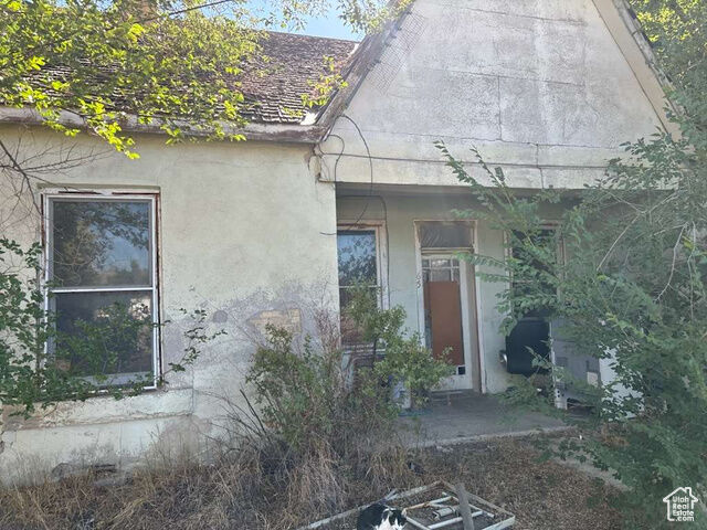 Property Photo:  65 S 200 E  UT 84513 