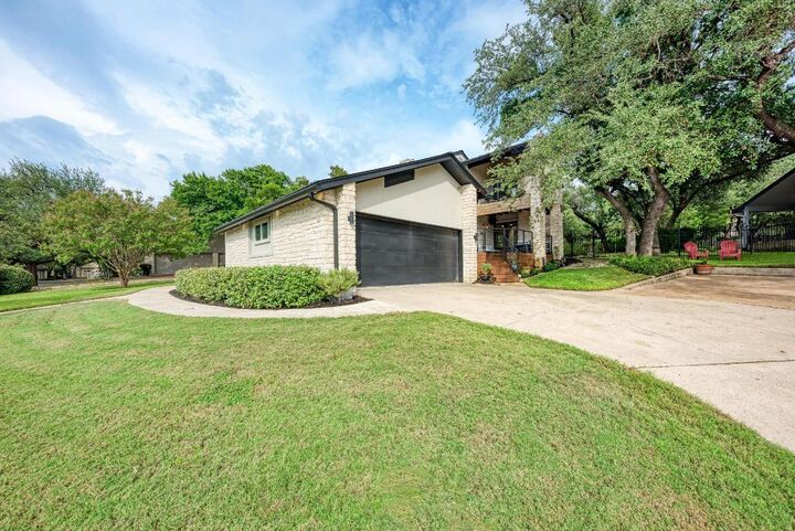 Property Photo: 10505 Lockerbie Drive TX 78750