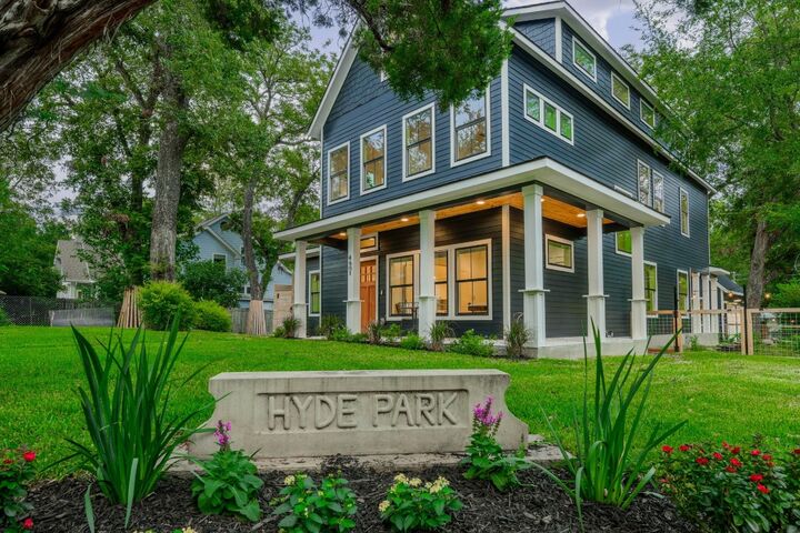 Property Photo:  4601 Avenue C  TX 78751 