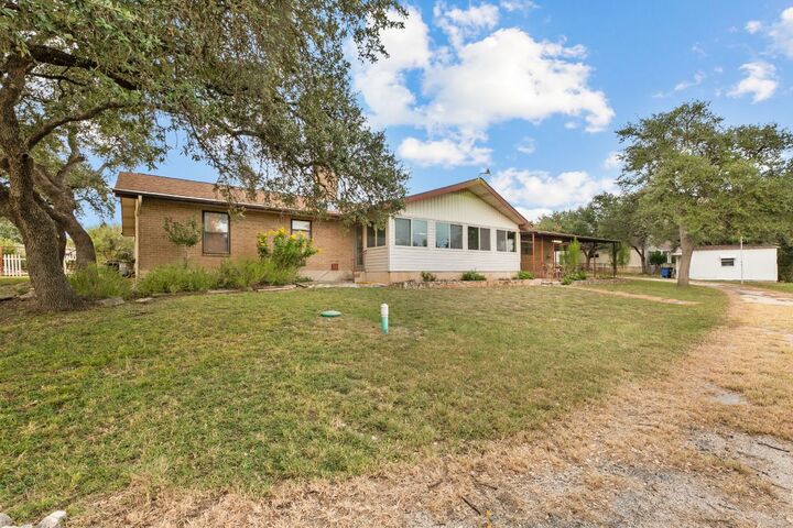 Property Photo:  1156 Crossbow Drive  TX 78133