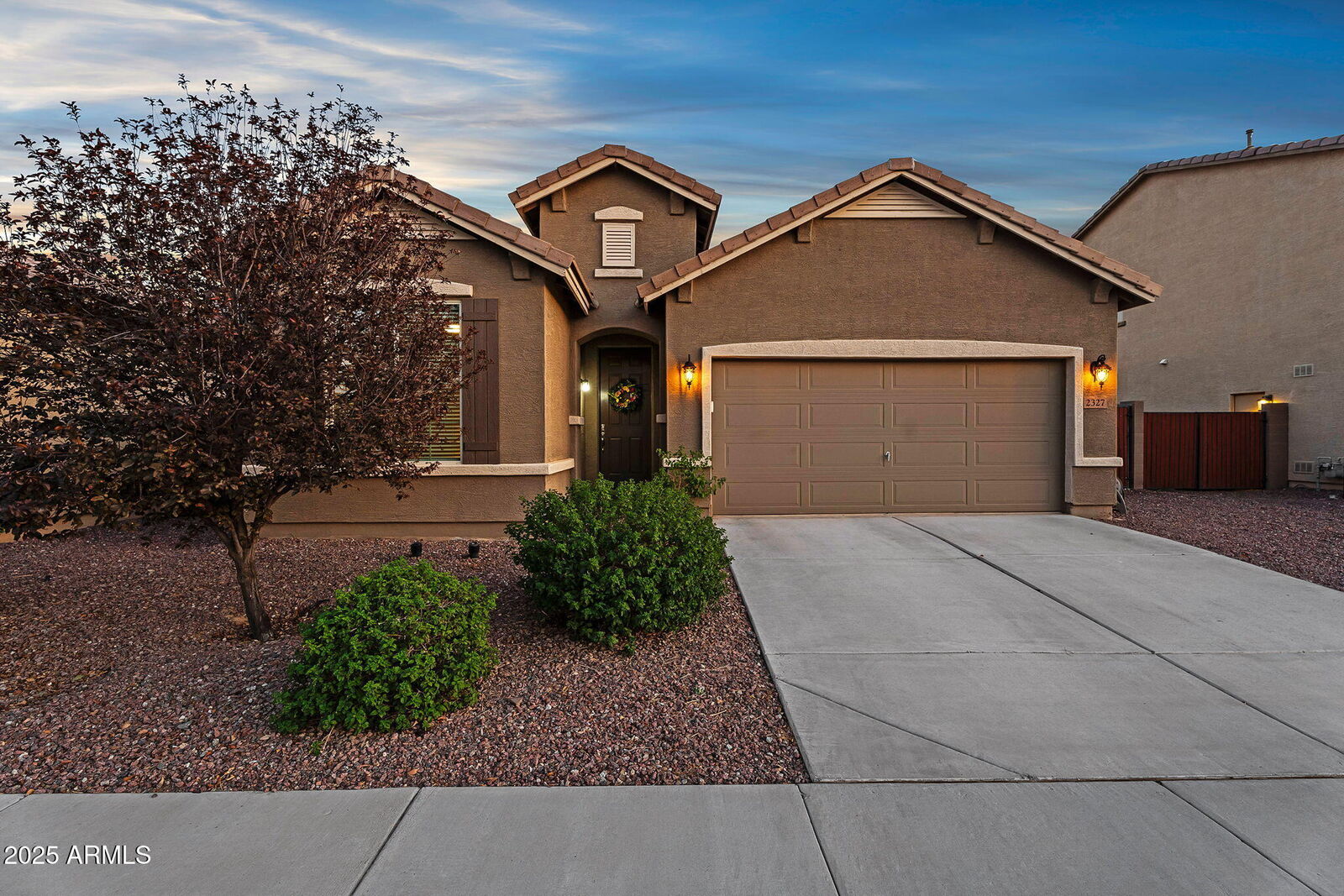 Property Photo: 2327 W Farrier Way AZ 85144