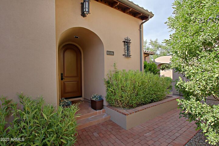 Property Photo: 18650 N Thompson Peak Parkway 1052 AZ 85255