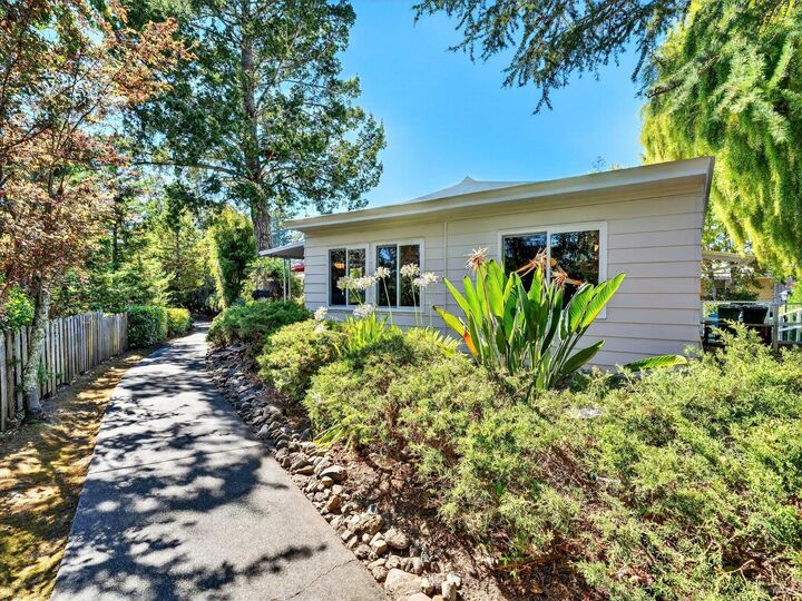 71 Oakcreek Court  Santa Rosa CA 95409 photo